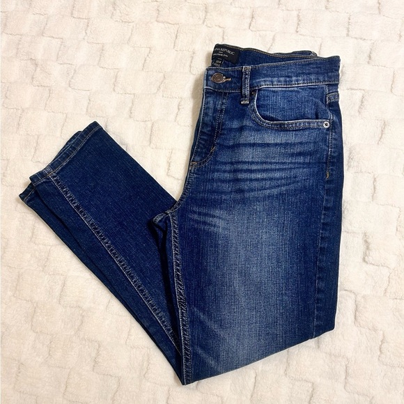 Banana Republic Denim - Banana Republic Blue Girlfriend Jeans Size:4